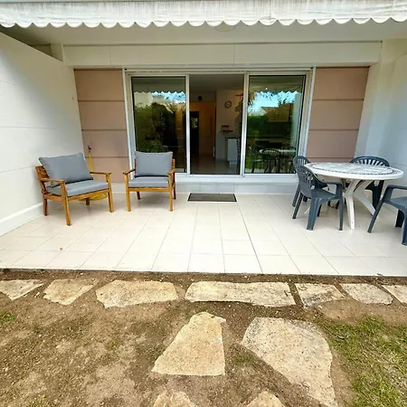 4 People Garden & Garage * Golfe-Juan